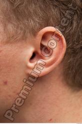 Ear Man White Average